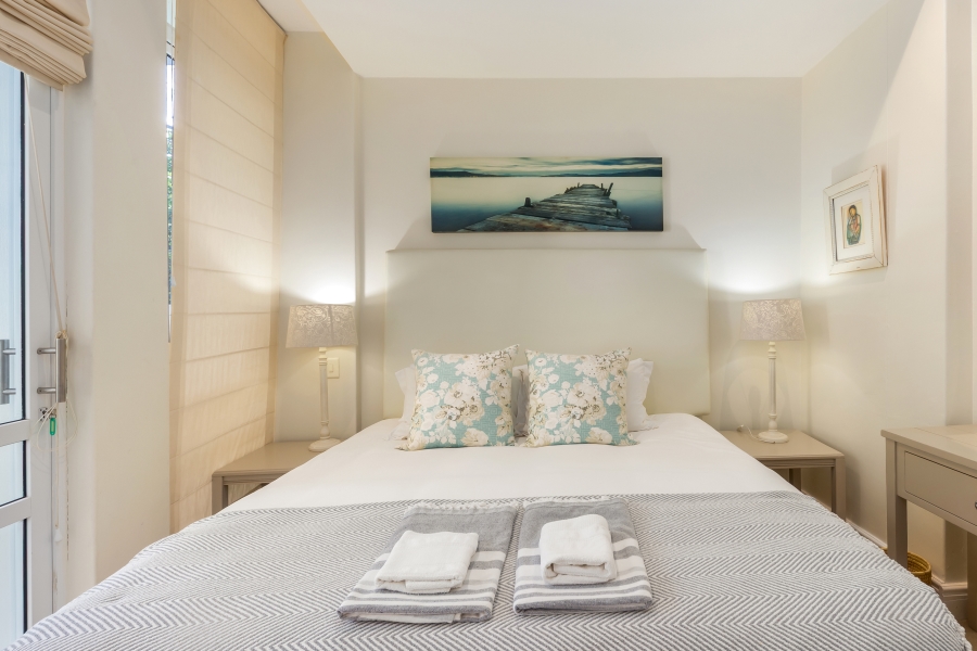 To Let 2 Bedroom Property for Rent in Llandudno Western Cape